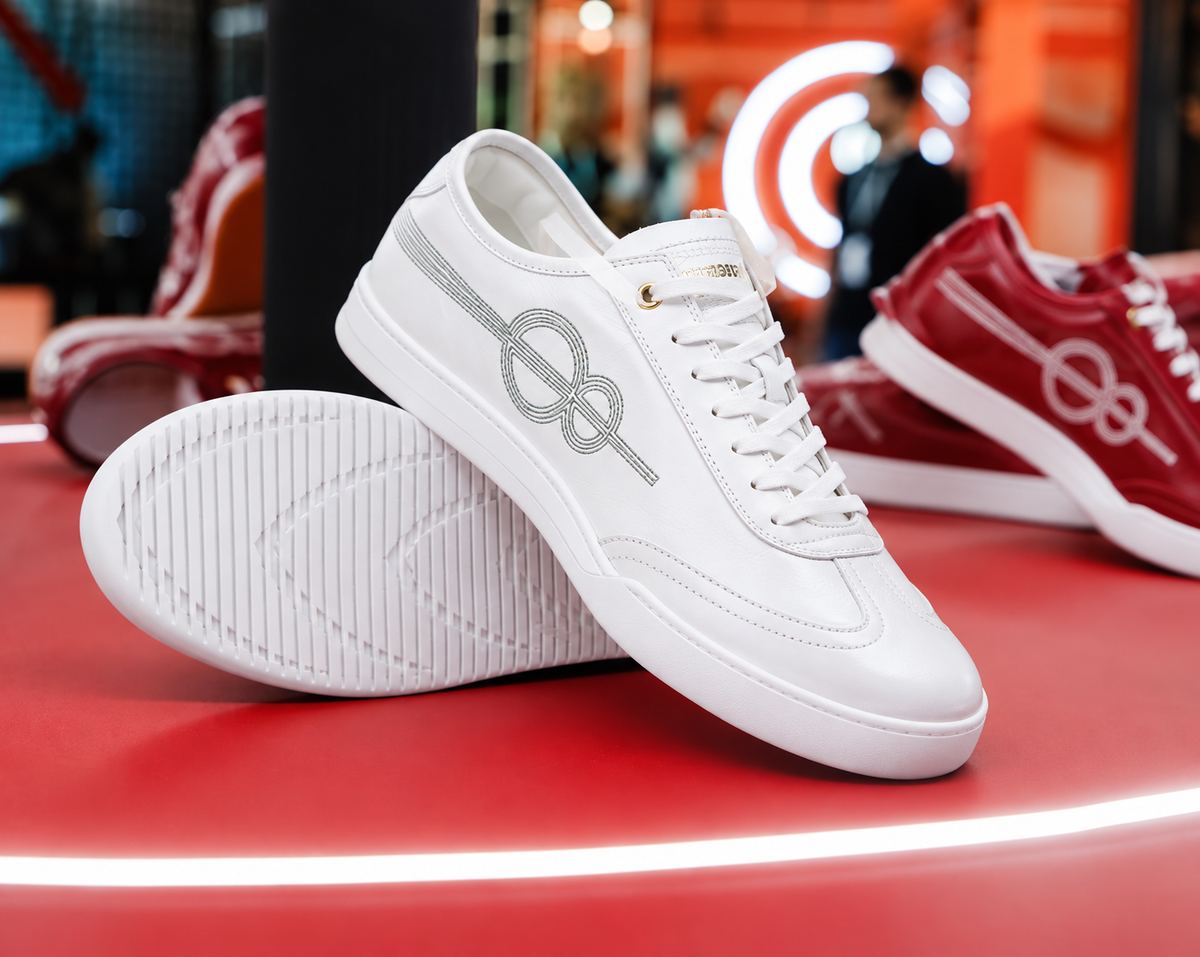 One8 Sneakers